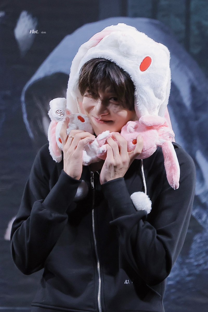 flot_sion's tweet photo. 261026 툐
#시온 #SION #シオン #NCTWISH https://t.co/HzDy3WbY98