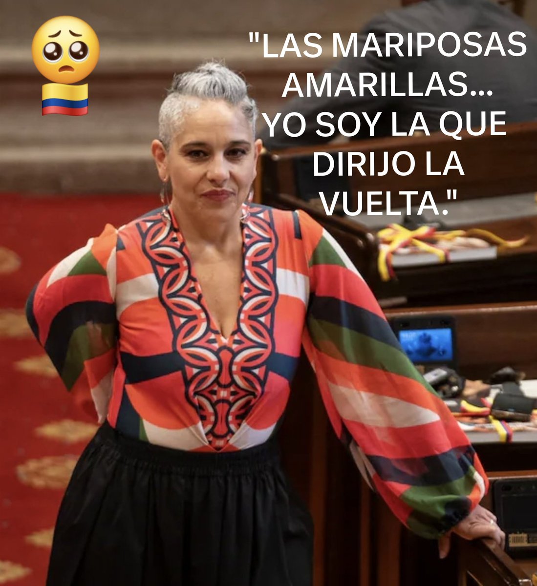 PROYECTOPECC's tweet photo. @patriciajaniot Alguién llamó a lista?
@Tolaymaruja
Ay. Muchachas...
¡Qué Pecao de #Berto y sus #Limpiavidrios!
🤔 👀 🇨🇴
"Resultó #Ser un #Jeque el la #Cama...
Pero #Conejiando y #Pagando con la #Plata de Otros."
🫣
@DanielSamperO 
@gusgomez1701
@Melquisedec70
@ricarospina
@zuletalleras
@el_pais https://t.co/62fHfkSTrt