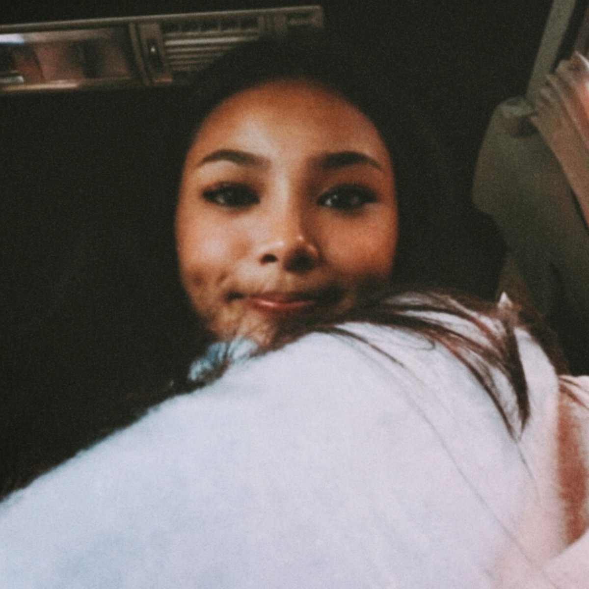 shvlrfilm's tweet photo. shea and her dimples ♡

FIRST SHEAllenge https://t.co/vc8M8hhS0q