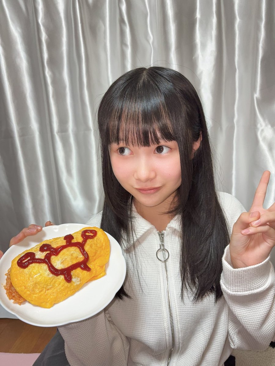 DP_YUZUKI's tweet photo. こんばんぽん🍊
配信ありがとうございました💓ギフト💝コメントも嬉しかったよ♡
今日はテストいっぱい返ってきました😭
明日配信で発表会するからぜひ遊びに来てね🥹

↓↓↓Instagram見てね💜
 https://t.co/TVp6NEPPSR

 #ディアナプロジェクト #Myrabbit #yuzuriri https://t.co/D3upA84lcF
