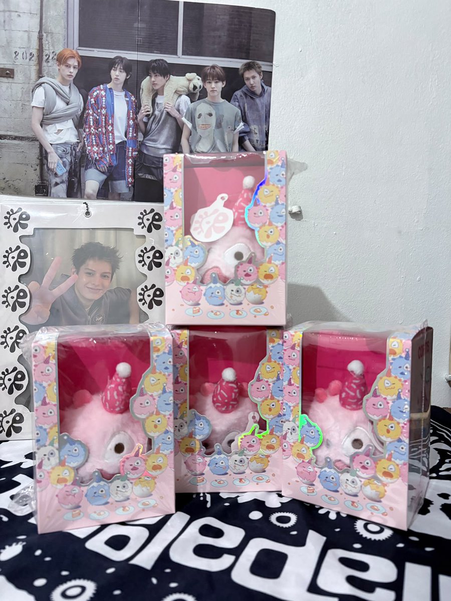 KafkaajaDeh's tweet photo. WTS – Want To Sell

Cortis Ball Bday [Pink] Sealed

💸 650k
✅ Ready ina 
📍Bekasi
🍊

#corbal #cortis #cortisball #WTS https://t.co/2IHZ1pMKwI