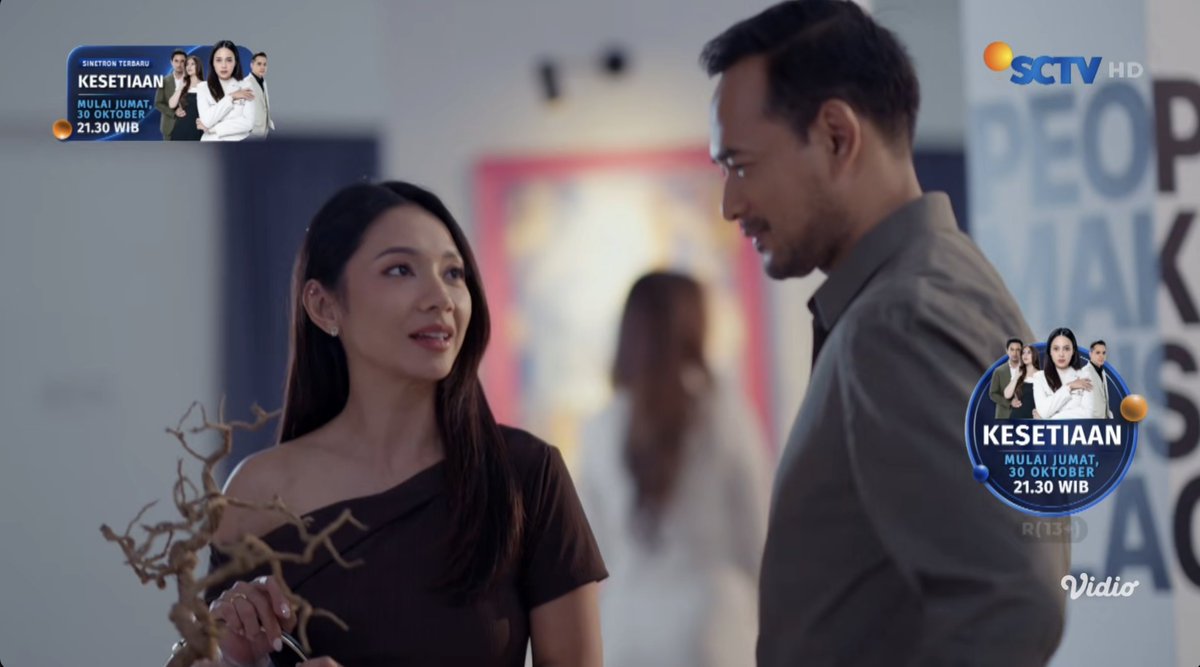 amoriscope's tweet photo. Banyak yg bilang Davin-Ariana ga cocok krn age gap mereka. HAH?

Honestly, I think their dynamic works SO WELL for a mature couple! 

Selisih 8 tahun tuh msh sgt wajar kok. Age is just a number when the characters have the right chemistry and emotional maturity

#wcyl
#WCYLEps111 https://t.co/7egreJGY2X
