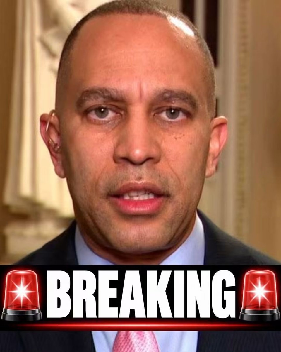 RossyPrime's tweet photo. 🚨BREAKING: Hakeem Jeffries claims that Americans are ready for Democrats to take over all the power, saying:

“America is clearly disgusted with these GOP extremists. And are prepared to throw them all out of office.” https://t.co/Q16TFvBnKk