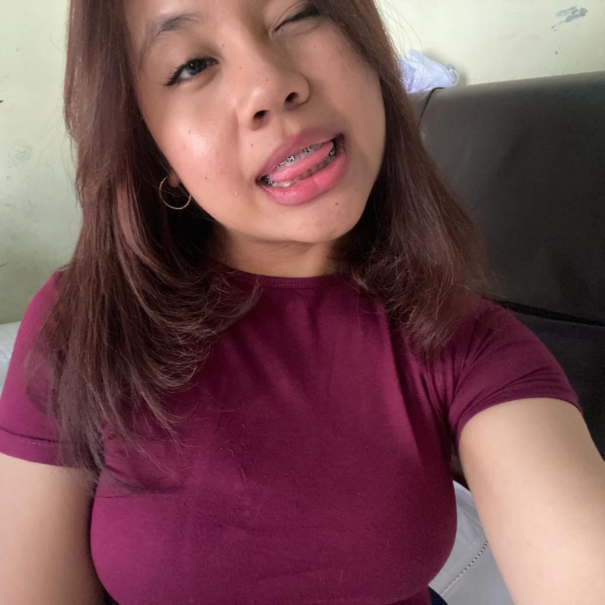 alyaacantik4's tweet photo. si tobrut udah siap di masukin kntl ke mulutnya 

#lonte #lontebinal #lontemurahan #lontetolol #bacol #bacolinfoto #crotttttttaahhhhh #crotin #pejuhin #colbar https://t.co/cKSBNEdhAP
