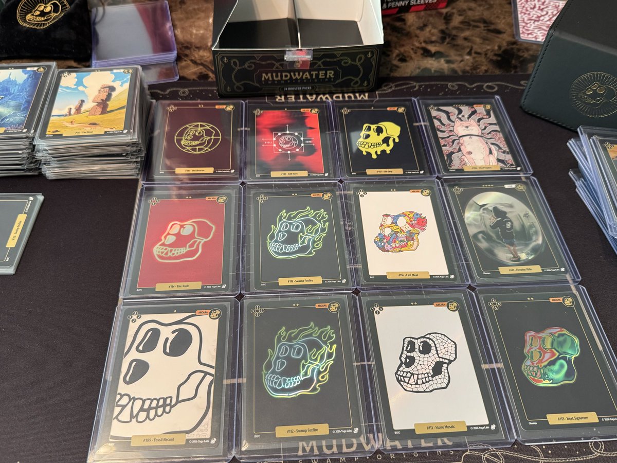 freedwillard's tweet photo. Happy Mudwater Monday. 

Seated, zeeted, and getting my deck builds completed while I wait for @themutualfun mint! 🪑 https://t.co/jxAAeiNE42