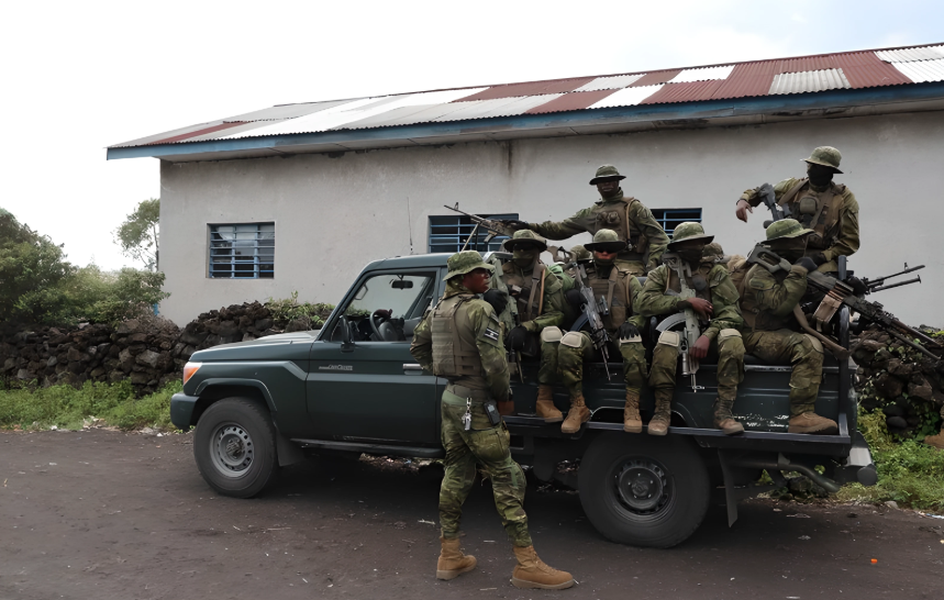 Newsupdateer's tweet photo. Localité de #Kawezi située à 8 km d’Uvira reste sous le contrôle #FARDC-#Wazalendo contrairement aux affirmations relayées par des Proxy pro-rwandais bots Des affrontements sont signalés près Kaziba entre FARDC et Wazalendo et #M23-#FRN-#RDF attaques rebelles ont été repoussées. https://t.co/5Q3msffqYS