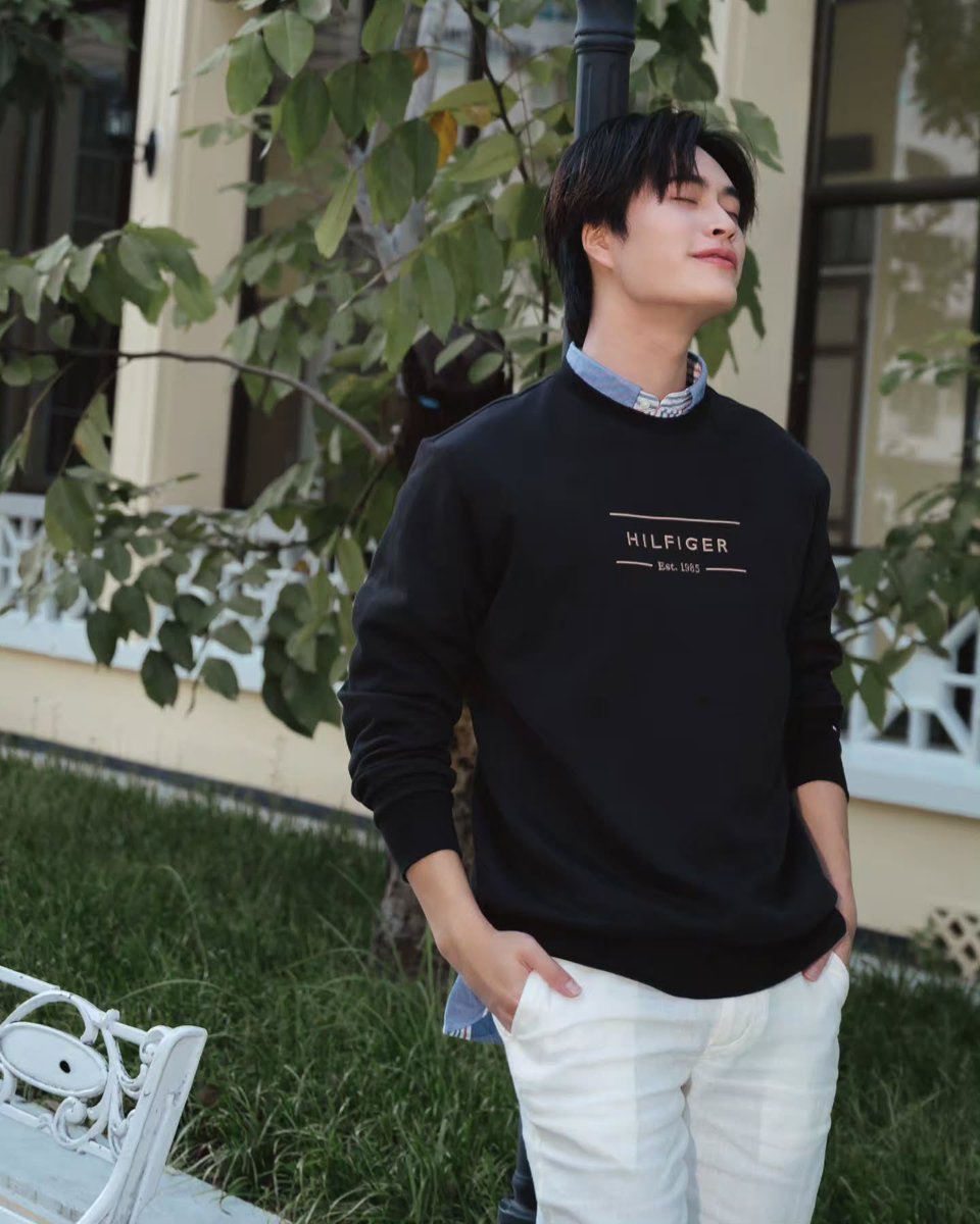 chu_nrwt's tweet photo. The world BEAUTIFUL would be too shy to even describe you now😅

#TommyHilfiger @TommyHilfiger
#GeminiBAofTommyHilfiger
#Gemini_NT #เจมีไนน์ @gemini_ti https://t.co/nYbAVXMqBx