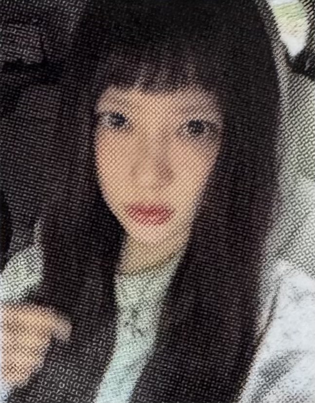 theillitcrave_'s tweet photo. Another photo of MOKA with bangs is included in the “BREAK EVEN” GLLIT version album! https://t.co/fjm5BrZia7