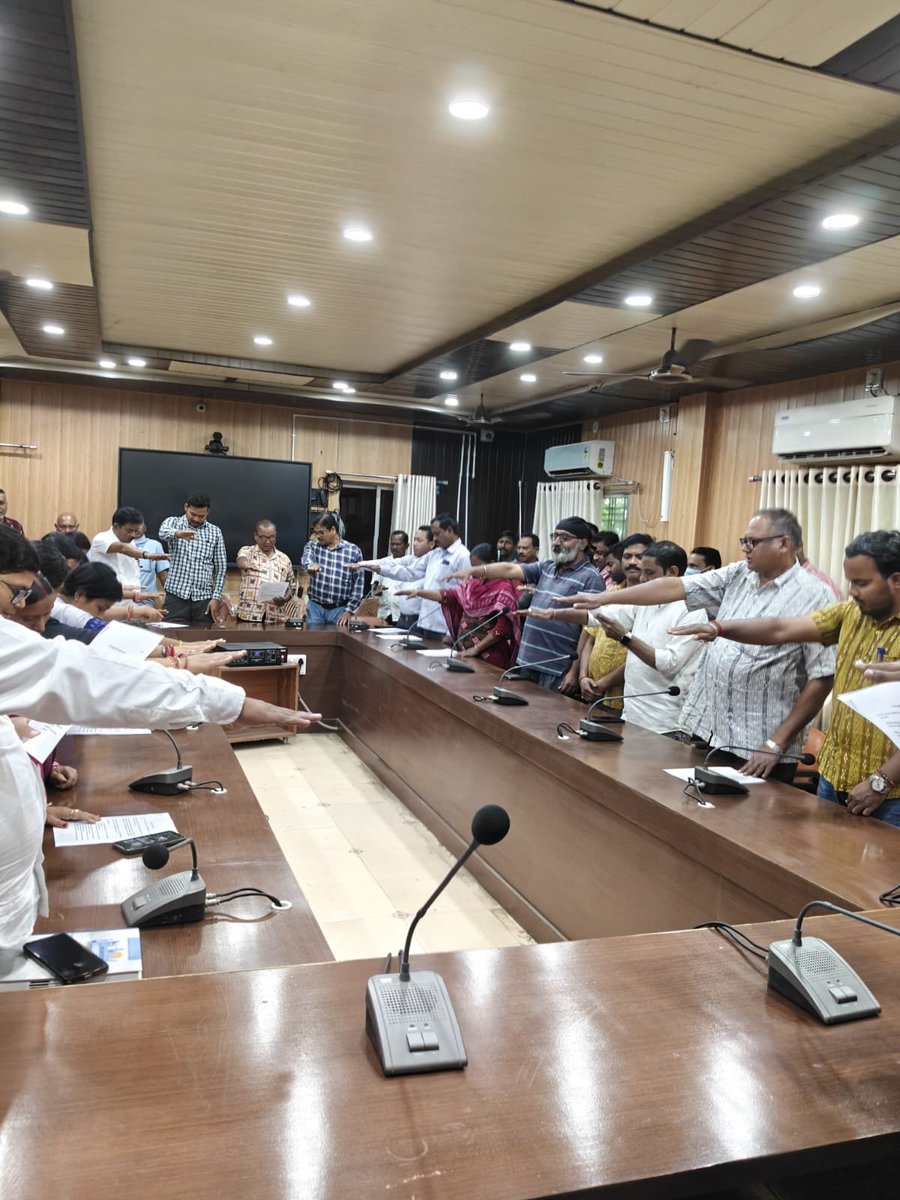 dm_jharsuguda's tweet photo. @OdishaVigilance @CMO_Odisha @IPR_Odisha https://t.co/k9ov5jkhZX