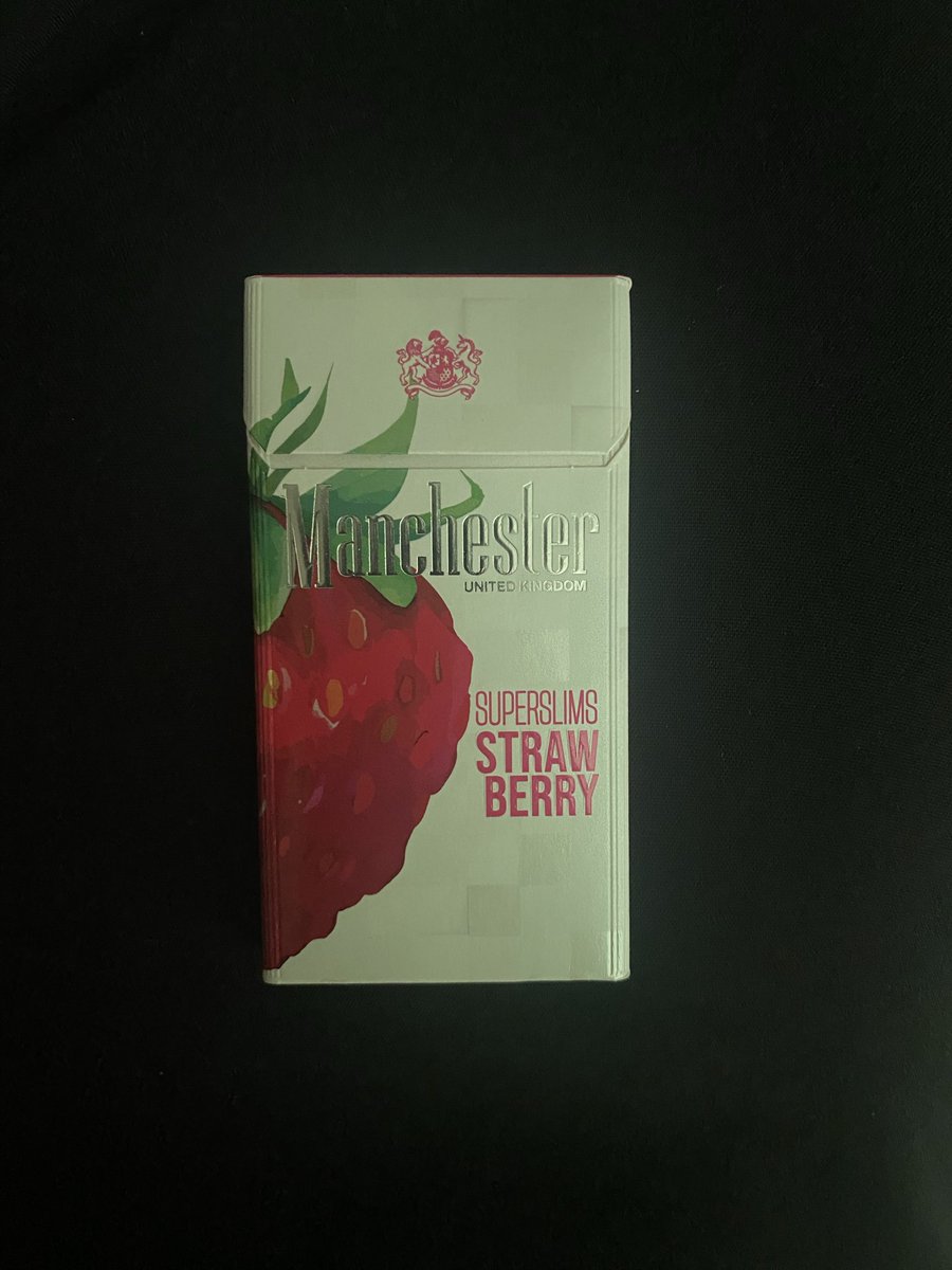 xShadowLullaby's tweet photo. strawberry cigarette https://t.co/nvhIqtXQPc