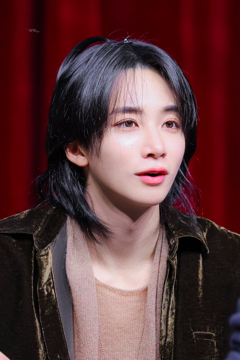 BPM_1995's tweet photo. 261025 후웅
#정한 #JEONGHAN #세븐틴 #SEVENTEEN https://t.co/3L9EK6yrWY