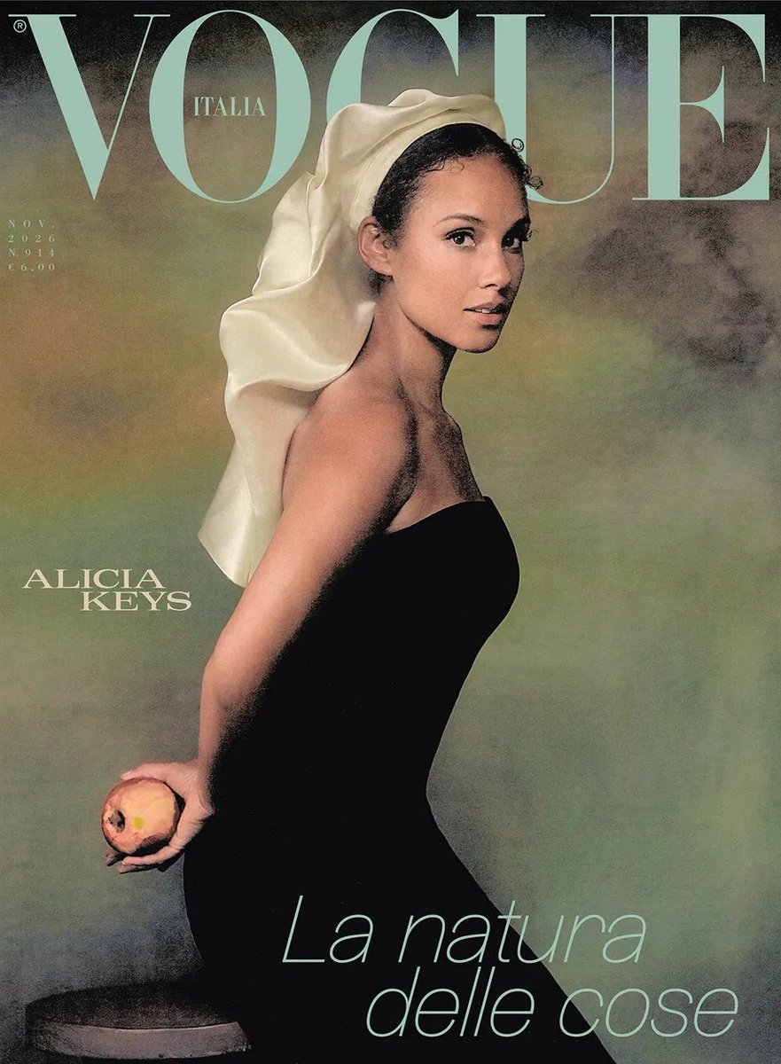 PopBase's tweet photo. Alicia Keys graces the cover of Vogue Italia. https://t.co/dpHf5MZpT6