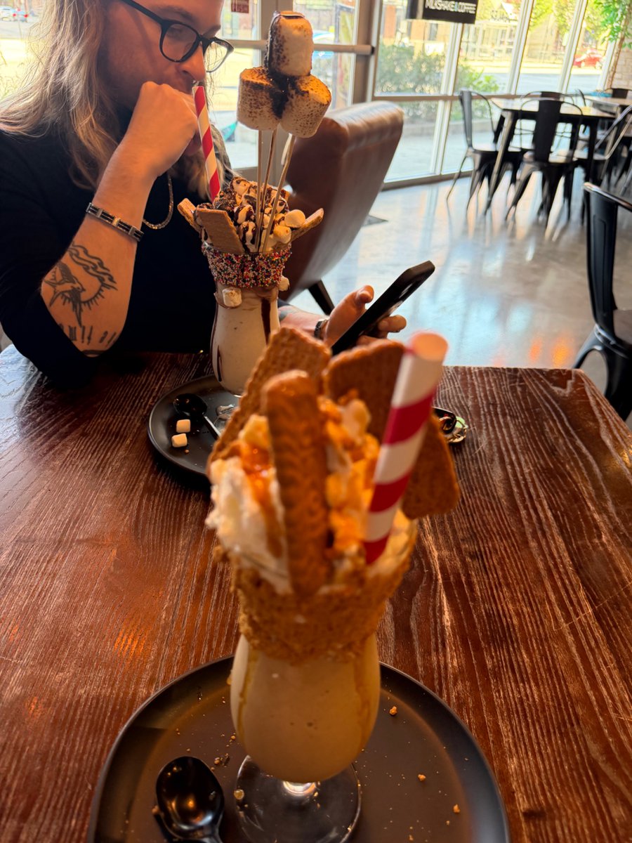 El_Chupaca_bro's tweet photo. Another year celebrating our daughter’s birthday how we would have if she were here with us. CBus was definitely a success 💕 https://t.co/gGc9IP0vwp