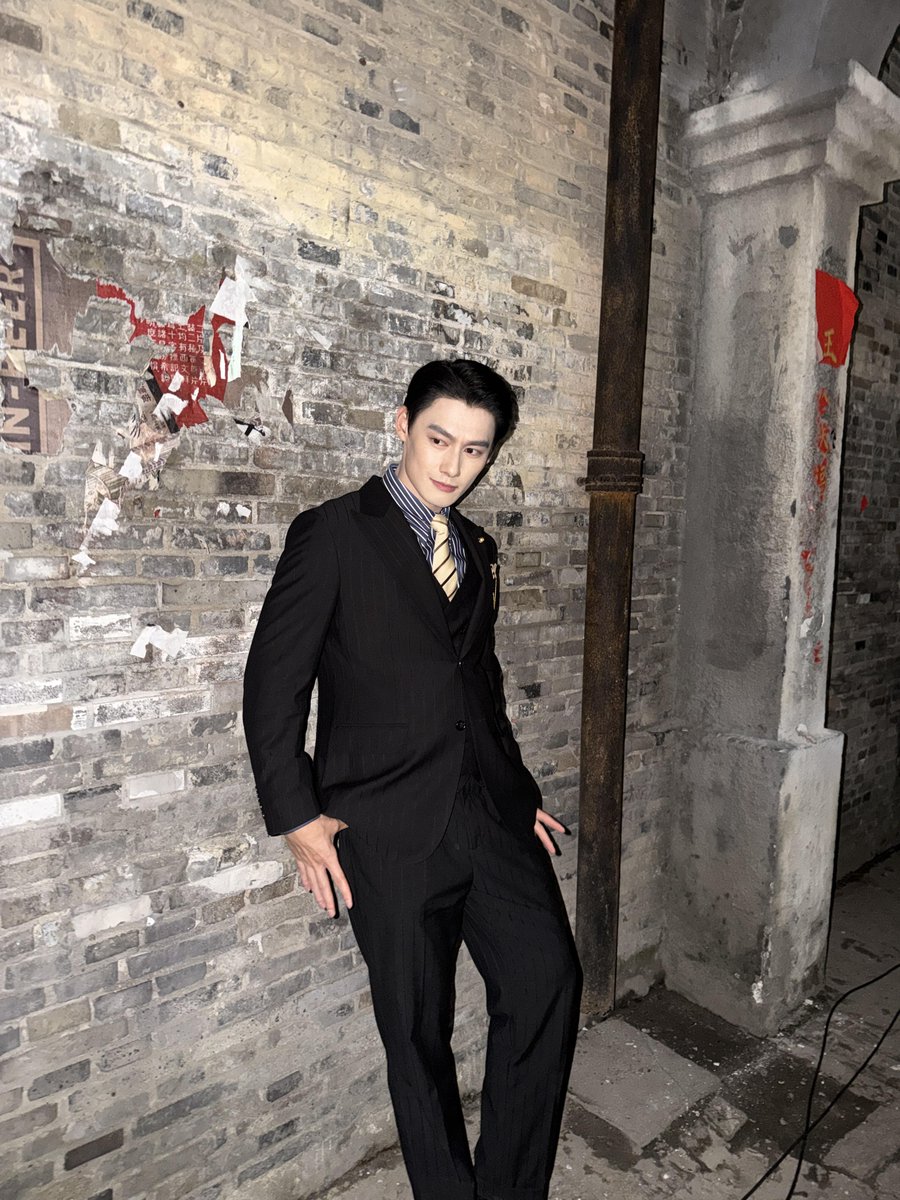 rickeryunho's tweet photo. หล่ออมตะมากนะอาเฉิง นึกว่าลูกนุเป็นแวมไพร์ #wangzhuocheng #汪卓成 #วังจั๋วเฉิง https://t.co/BBEhhPuPC3