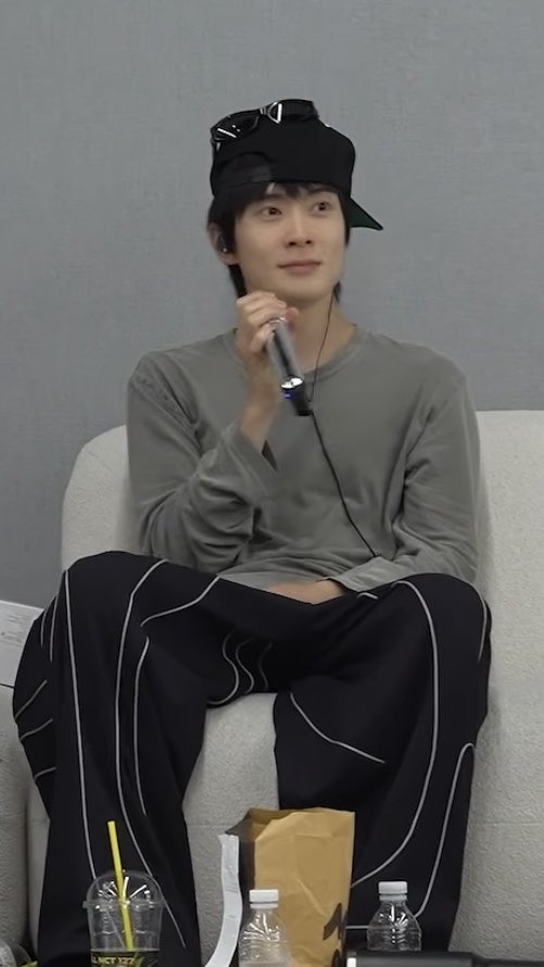 unojaehyun's tweet photo. https://t.co/jHIQ1Wa3QA