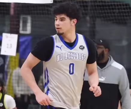 NJHoops's tweet photo. 6 foot 6 recent Middletown North grad Eddie Lopez has his college home. - https://t.co/26HM9qzTQD https://t.co/BZyjqB4O9g