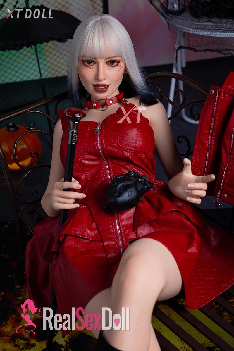 RobotDollLab tweet picture
