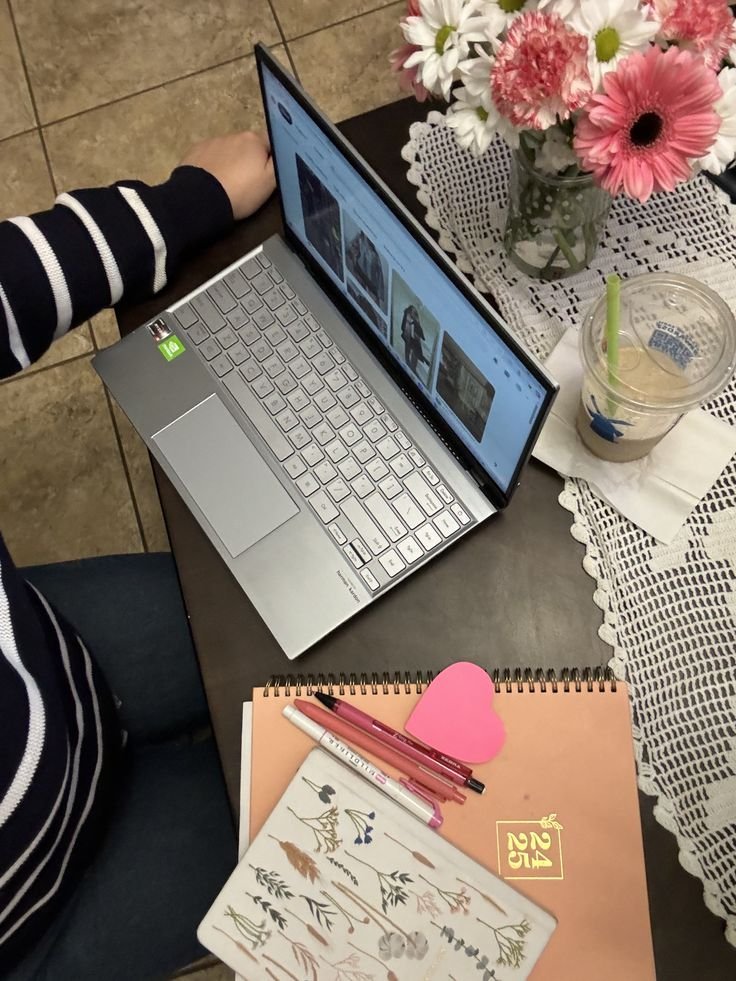 smithessays's tweet photo. Pay expert to help with:

Masters and undergraduate assignments
Excel 
Biology paper
Nursing essay
Finance 
Econometrics 
SPSS
#Article writing.
#Pay Philosophy.
#Discussion post
#Sociology 
#Online class
#Lab report 
#Homework slave
#Micro Economics

Dm for help https://t.co/0ZgFsyNi1d