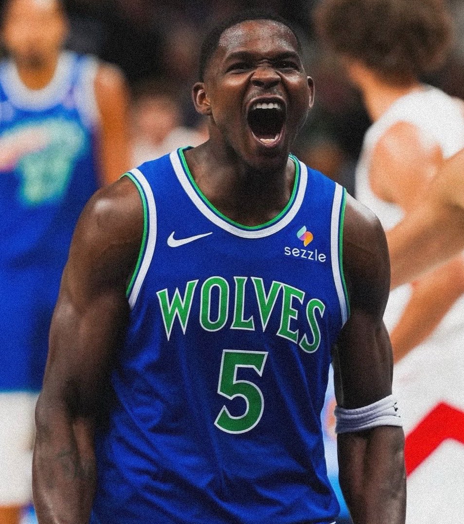WolvesBackNBA's tweet photo. Back on the road vs the Cavs tonight 🔥

Wolves looking to start the season 4-0 for the first time since 2001.

#RealLoud https://t.co/qi95qGJH8n
