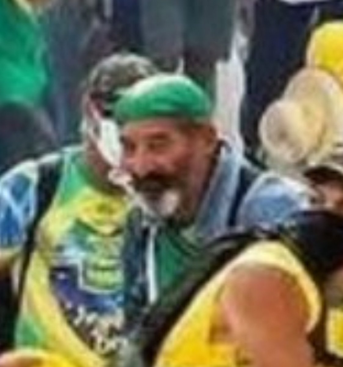 UmaVenezuela's tweet photo. @Josival69511379 @Val_Ce1 @utfpr_student Eita como ela ora com a bíblia dela 😞 https://t.co/Yry6SXx3x0