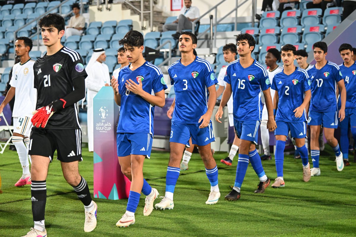 KuwaitFA_NT's tweet photo. صور|| نهاية الشوط الأول

منتخب الكويت 🇰🇼 0

منتخب السعودية 🇸🇦 1

#الأزرق_يجمعنا #منتخب_الكويت #كأس_الخليج #KuwaitFA #U17 https://t.co/YmBFRtqB7D