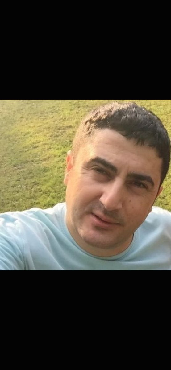 razielovic's tweet photo. @AyhandobosAltun Ayhan bu poz ne bilader agacın dibine sıçarken mi çektin rezil erif https://t.co/KAxS6mKKM6