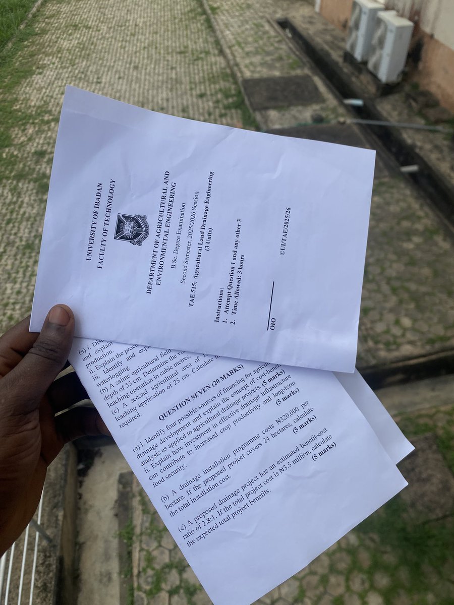 Hardydev01's tweet photo. Last days at the University of Ibadan 

3 more paper to go 🤲🤲🤲🤲 https://t.co/pD23dhqbUe