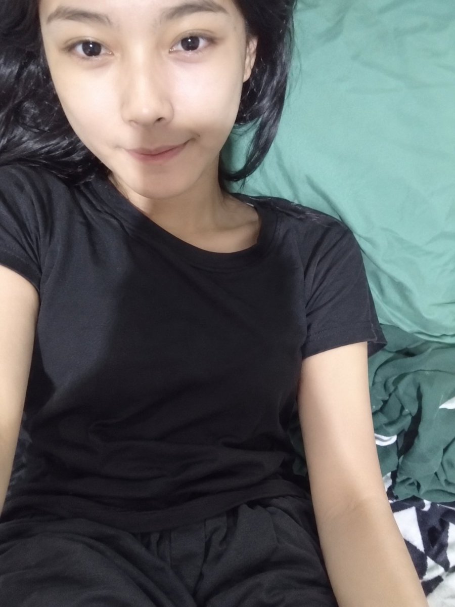 bueopr's tweet photo. Baru pertama kali 
https://t.co/KOASH5rWL0 https://t.co/xuJx2FOT6O