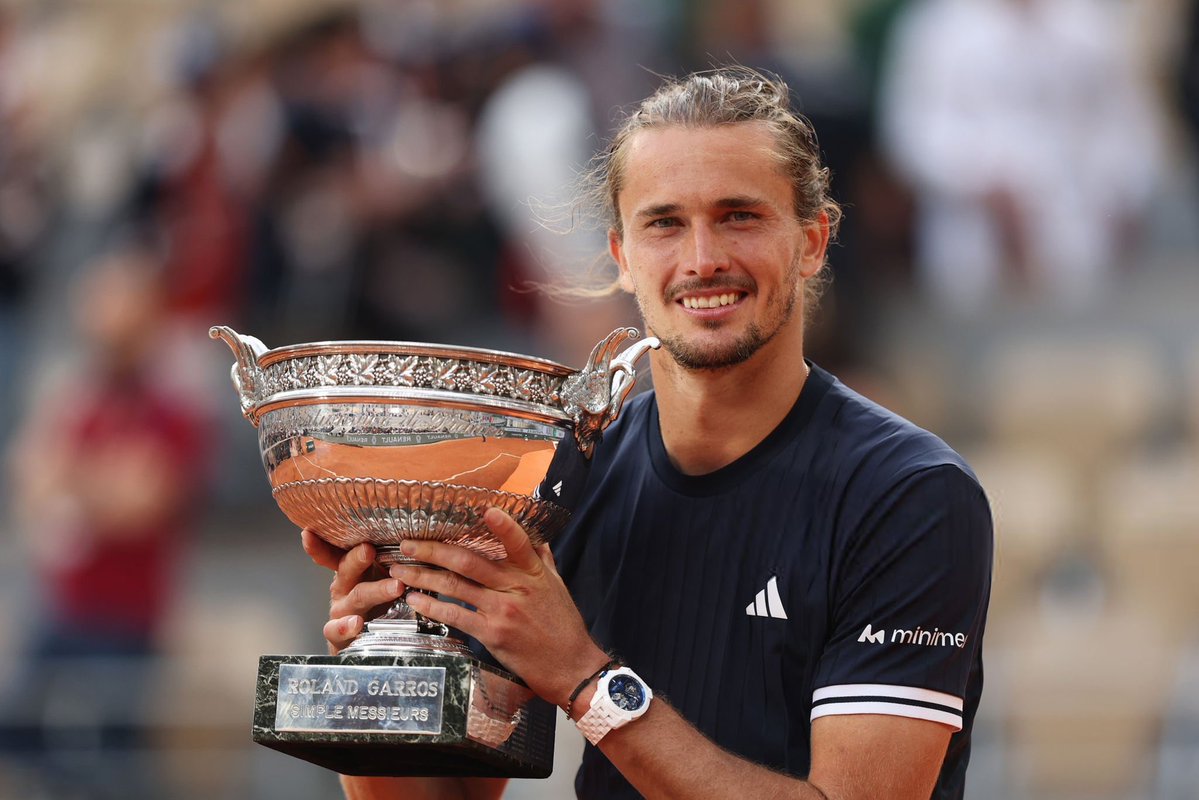 alcarazdaily's tweet photo. 🎙️Carlos Alcaraz about Zverev being the 2026 ATP Year-End World No. 1:

“Well-deserved, to be honest. Because, you know, tennis not only to step on the court and play, and try to play better or the best player who played that day is the best. It is about the consistency you have during the whole year.

“There are some players who have better style, better level, and there’re some players that have better physical condition… And I would say Sasha has both, you know, great level and great physical condition because he's able to play the whole year, making finals week after week, and not getting injured or not getting fatigued and keep winning during the whole year.

“So I would say it is really well deserved to become the Grand Slam champion this year. And, yeah, all I can say, I'm just really happy about it because I know how hard he’s been, you know, chasing that achievement. And I would say it's a really well deserved trophy.”