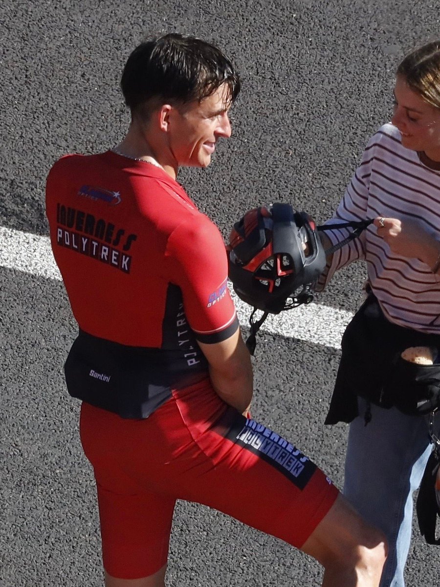 badpostjbailey's tweet photo. Jonathan Bailey filming ‘Pumping Black’ in Nice, France. https://t.co/1O4e45SPXg