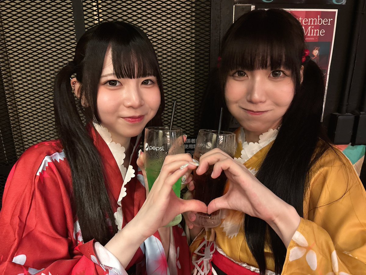 karuguri__staff's tweet photo. このライブでCULUTURE_GRID所属のアイドル全員のコスプレ姿が見れちゃいます！！
来るしかないです🎃🖤🩷

https://t.co/TXJTx3hpO9

#すいーとふりる #狂鳴 #桜音ゆら #なつみんと https://t.co/SuiQJ7FPPx