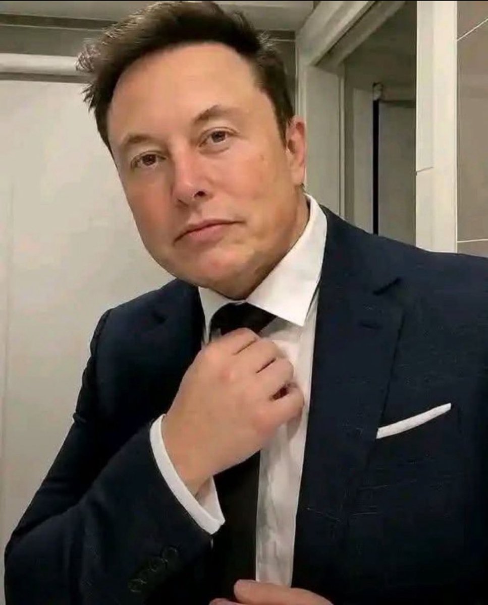 MasterMind6455's tweet photo. Would you rather build a successful business or have a high-paying job?
A. Build my own business 🚀
B. Have a high-paying job 💼
C. Both if possible � https://t.co/oqd5i7f7Ec