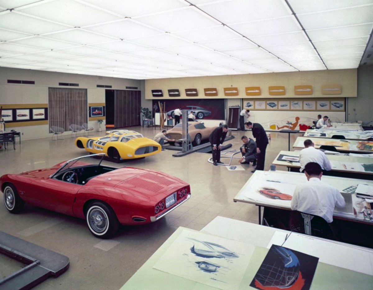 luusssso's tweet photo. Mid century era photographs of the General Motors Technical Center in Warren, Michigan

Designed by architect Eero Saarinen https://t.co/1pUZsEbweo