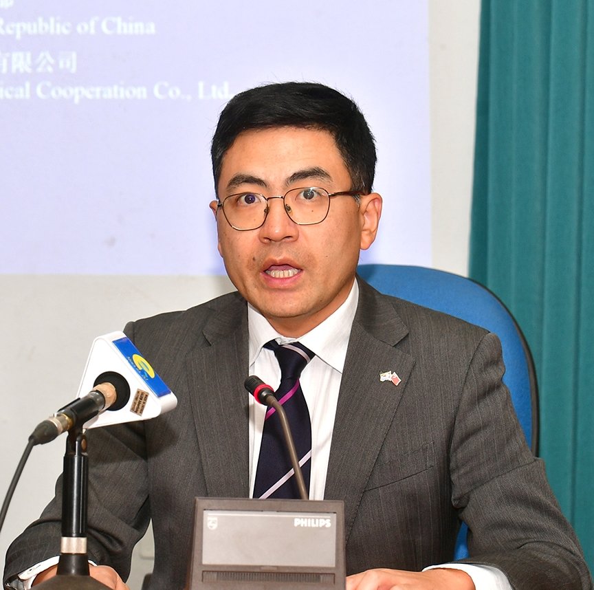 shabait's tweet photo. Training for Ministry of Information Staff

Capacity-building training was provided to 59 IT and Engineering staff members of the Ministry of Information, including 14 women, by China Broadcasting International Economic and Technical Cooperation.

The two-week training program covered Digital Broadcasting Transmission Systems and Methods; Parameter Setting and Commissioning of Modulation, Encoding, Multiplexing, and Demodulation Equipment; Core Architecture and End-to-End Workflow Design of MAM Systems; as well as Studio Lighting and Sound Systems.

At the concluding event of the training today, 26 October, Mr. Yemane Gebremeskel, Minister of Information, expressed his deep gratitude to the Chinese Embassy, China Broadcasting International Economic and Technical Cooperation, the Ministry of Information’s Human Resources Development, and the professors and technical experts who conducted the training. He said the training will significantly broaden the technical knowledge and perspectives of the Ministry’s engineers and technicians regarding new technological advances in the fields covered.

Minister Yemane further stated that the training program is an integral part of the Ministry’s comprehensive and ongoing project to fully digitalize radio and television broadcasting using advanced technologies.

Mr. Huang Tao, First Secretary at the Chinese Embassy in Eritrea, said the training was part of the cooperation programs between China and Eritrea across all sectors. He expressed his expectation that it will make a significant contribution to the daily work of the Ministry’s staff.

Commending the training provided by China Broadcasting International Economic and Technical Cooperation, Eng. Neguse Berhane, speaking on behalf of the trainees, called for similar training programs to be organized.

Certificates of participation were presented to the trainees at the event.