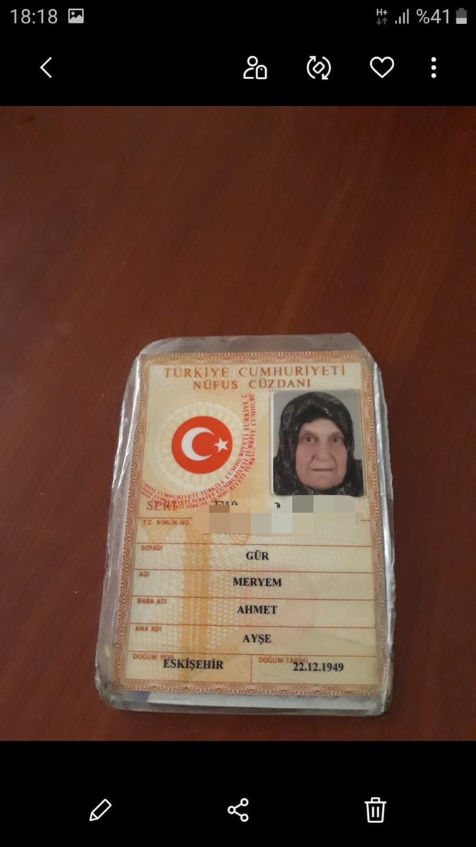 BENZEROsman026's tweet photo. Değerli Reisim, videoda da görüldüğü üzere mahalle sakinimiz MERYEM anne, iki engelli oğluyla yaşam mücadelesi veriyor. Yatak, baza ve akülü tekerlekli sandalyeye ihtiyaçları var. Bu ailenin hayatına bir umut, yüzlerine bir tebessüm olmanız dileğiyle… Takdir sizlerin Reisim. 🙏
@sedat_peker 
@hizirreis999