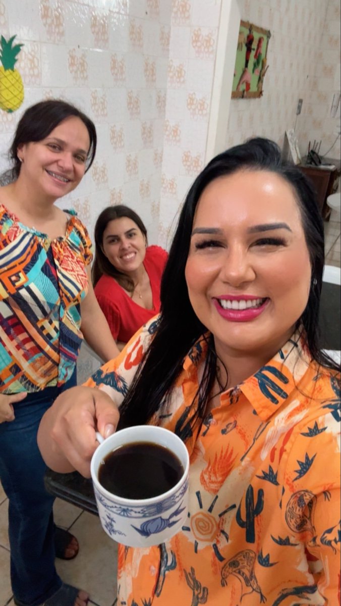 anninha389's tweet photo. Aqui no meu trabalho hoje a comemoração foi do  #ExercitoDoLula https://t.co/jXtgwzvzNQ