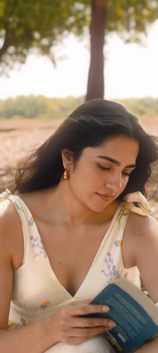 IamRC19's tweet photo. Sandalwood Beauty Rukku🦋✨🤍

Follow and Support For Exclusive Content🤝❤️

#RukminiVasanth #Rukmini #Bangalore https://t.co/RpLXDm4gw4