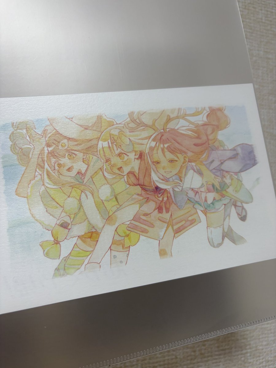 CoCoNuts_CPKver's tweet photo. ガッツポーズして走り回った元凶のポストカードがこちらになります
このイラストのさぁ……芦花が大好きなのあたし……慈愛の心に満ち溢れた聖母だよこんなん綾紬様と言わざるを得ない https://t.co/wTKXQJ3yX2