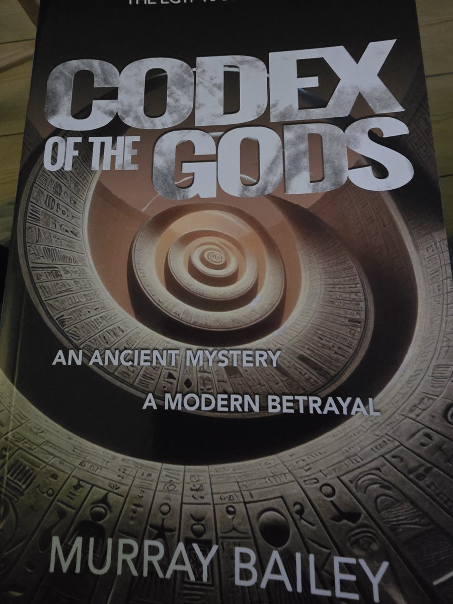 lisajstephens's tweet photo. @MurrayBaileybks Book received- Thanks so much π #CodexOfTheGods https://t.co/bVPqVQedtT
