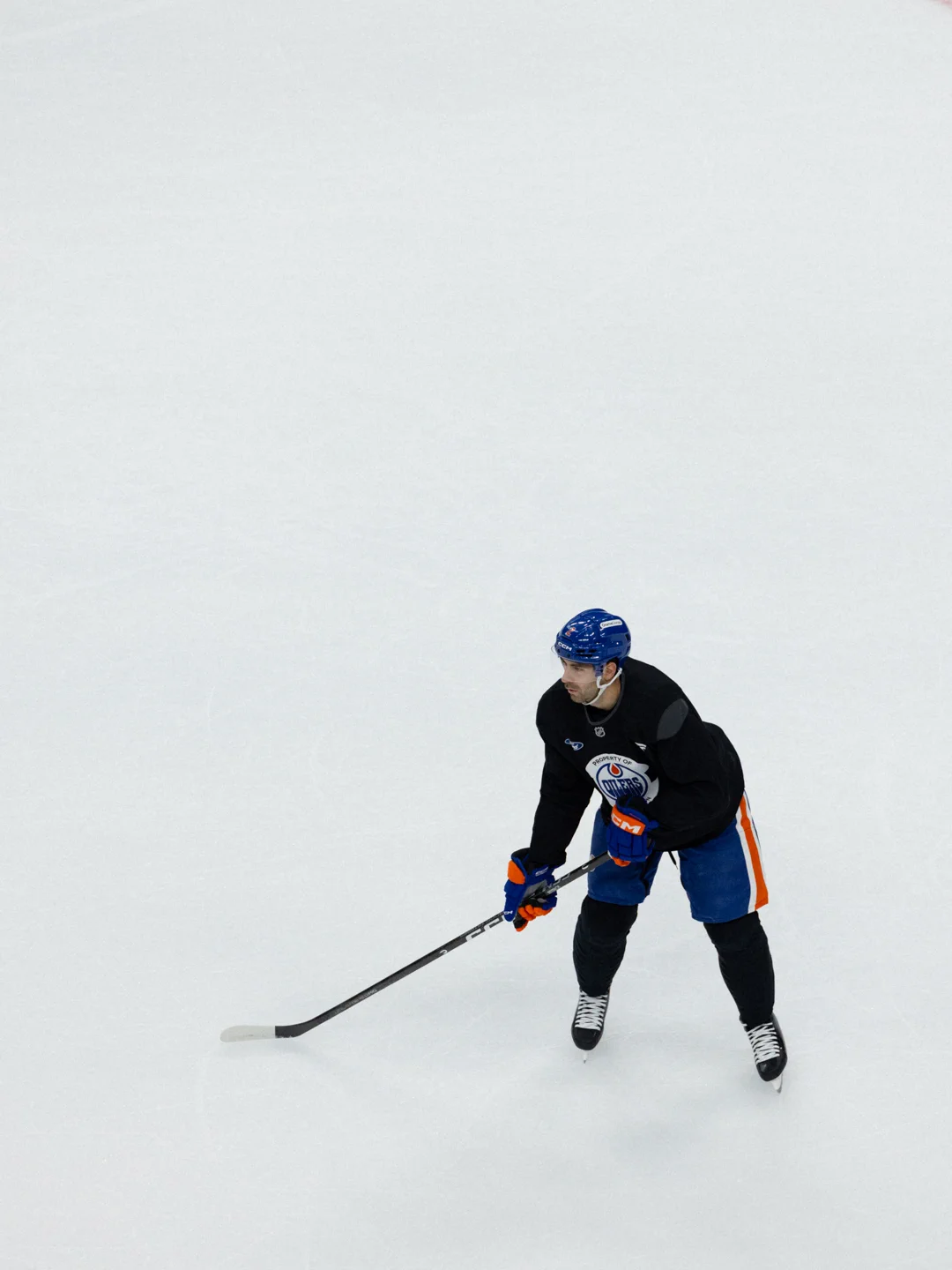 Oilers Host Red Wings Seeking Rebound After Leafs Rout