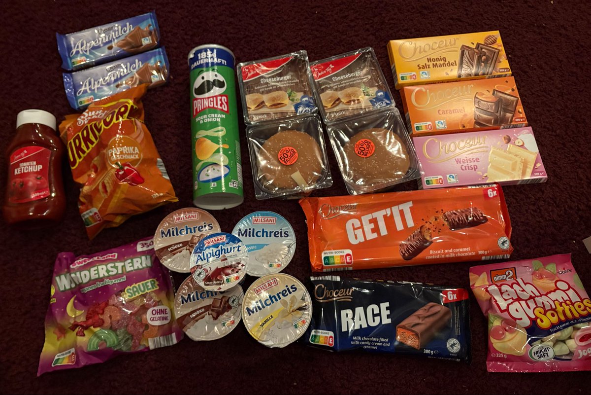 arisharawrs's tweet photo. Bp haul no 2 today:
Yeah I know I'm a spendthrift yall😔...
#edrtwt #miatwt https://t.co/aHASIMvCUp