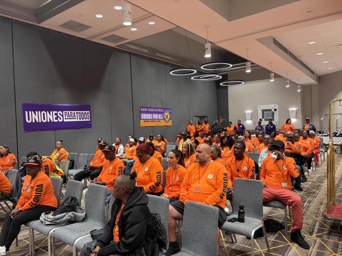 Image from Workers United (@WorkersUnited)