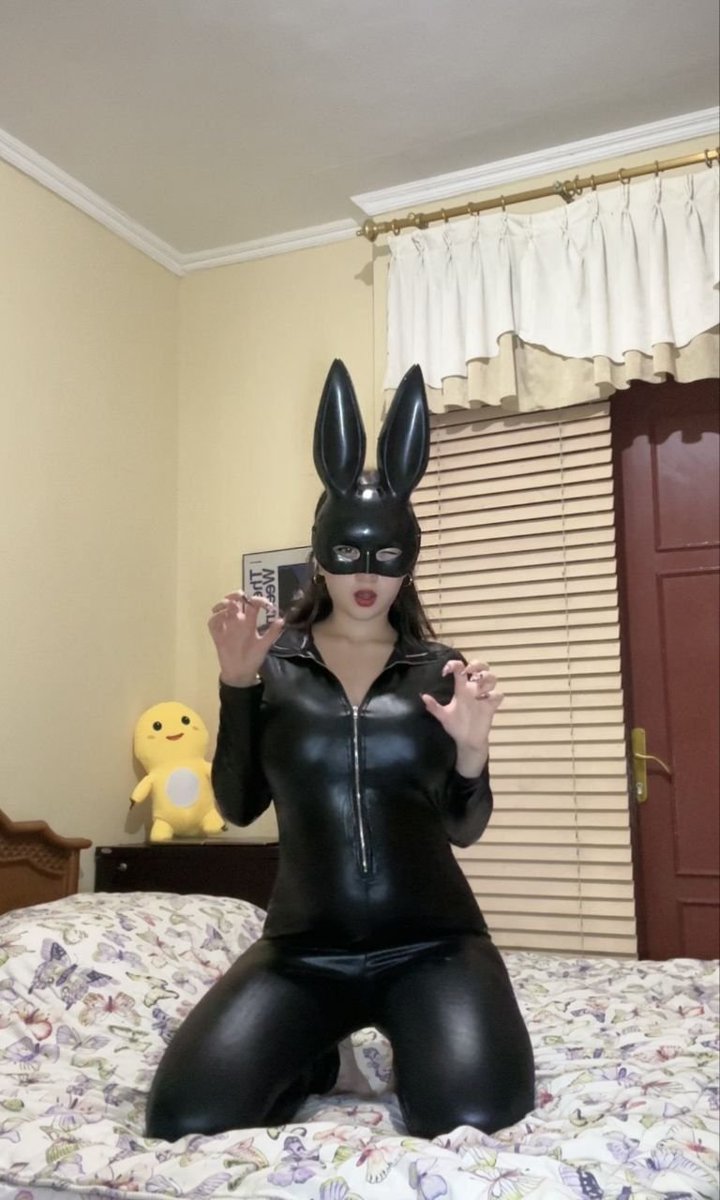 DramaStoria's tweet photo. Olivia Payten🥵 https://t.co/ZBxv7QrPJ1