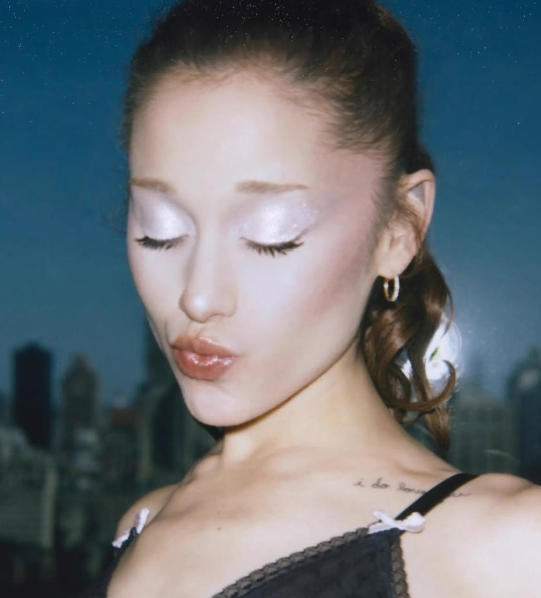Ariana Grande Fans Make 'petal' the Unofficial Halloween ...