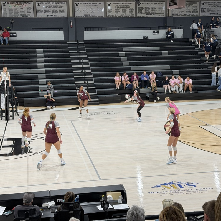 mhsdevildogs's tweet photo. Pocahontas takes game two 25-18.  Match tied up at one game each. https://t.co/HWFwTWRdeu