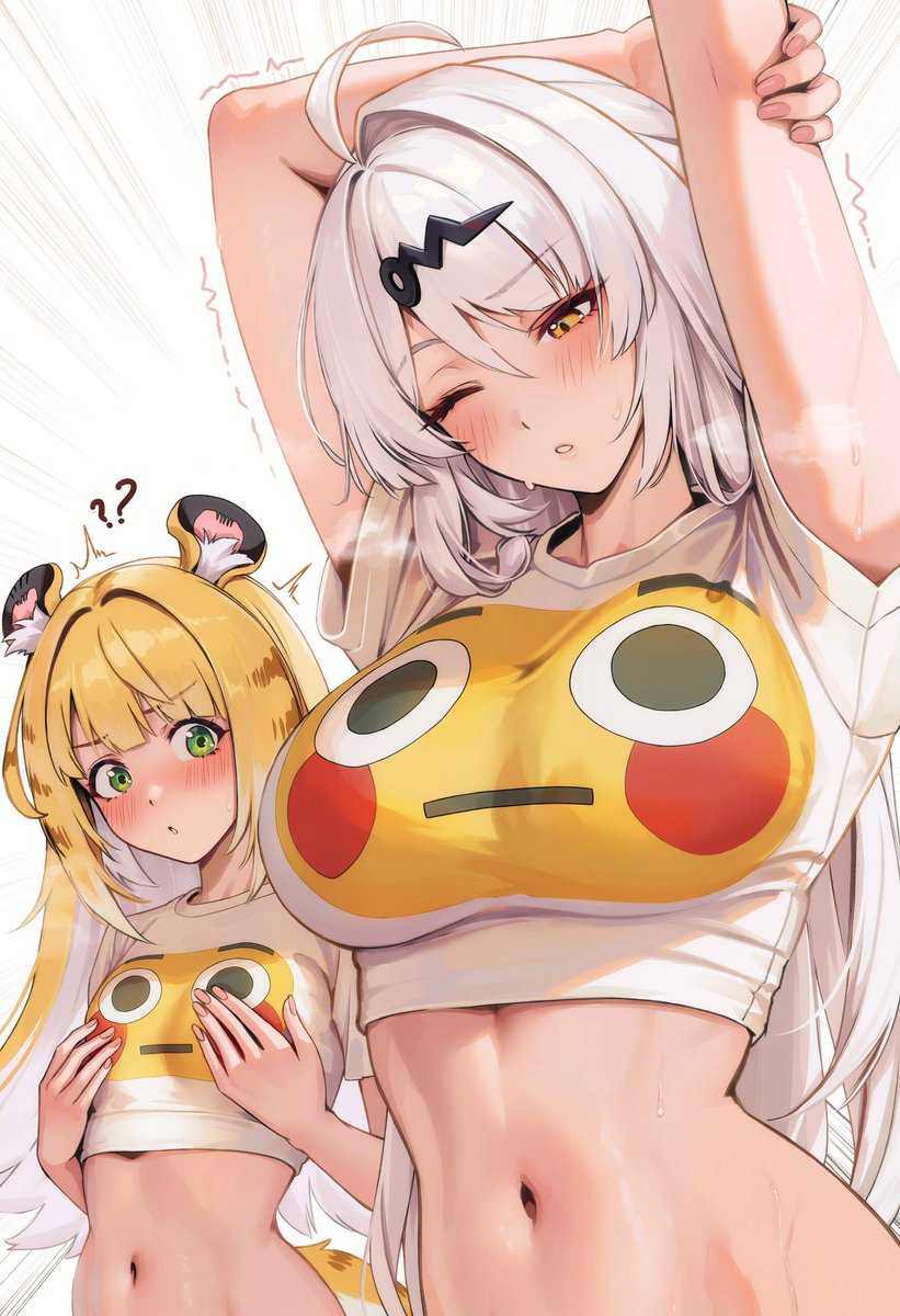 SetsuManga2's tweet photo. Ju Fufu looks kinda envious of Yixuan. https://t.co/f4IR5wWPUL