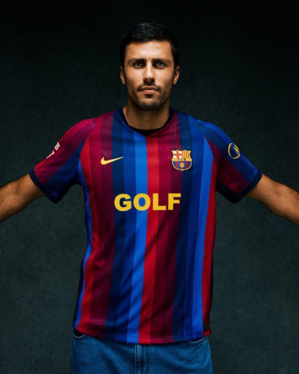 ManagingBarca's tweet photo. 🚨🚨| OFFICIAL: Lamine Yamal secures 3rd place in the Ballon d’Or rankings, with Rodri finishing 4th. 🔵🔴 https://t.co/qytvO9cwOm