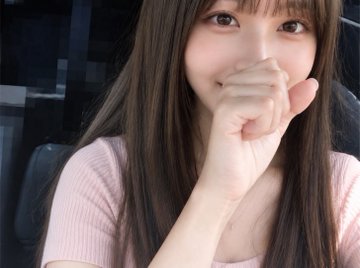 monse79421q's tweet photo. はい、顔だしっ！！！！！！！

ブスです、ごめん。許して！！！！！
彼氏いないから誰でも仲良くしてください！！！！！

以上！！！！
(すぐ消す) https://t.co/yJ2l7vnbvJ