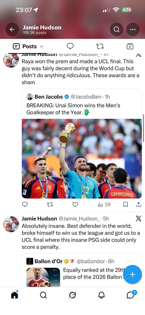 NathanRef96's tweet photo. Tell me an Arsenal player didn’t win an award without telling me 😂🤣😂🤣 @Jamie_Hudson_ Come on really ? https://t.co/4Mn8QjwFM4