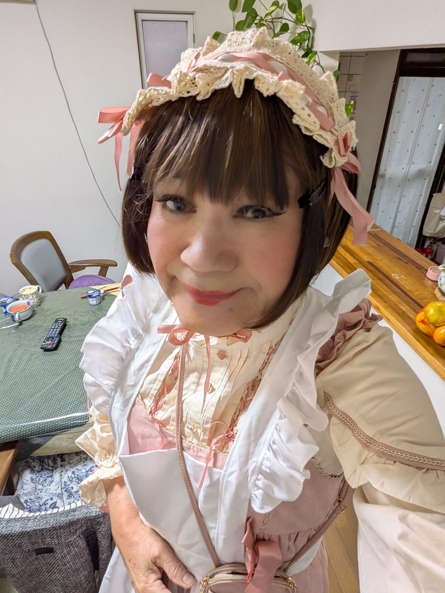 MikiKigi's tweet photo. @ayamomo1023 ももちゃん、おはようございます♥。
　気候が急変するので、お互いに健康に充分気を付けましょうネ♥。
　お大事に♥。
今朝の美樹はピンク・ロリータでスタートしました♥。 https://t.co/T21dzZepuX